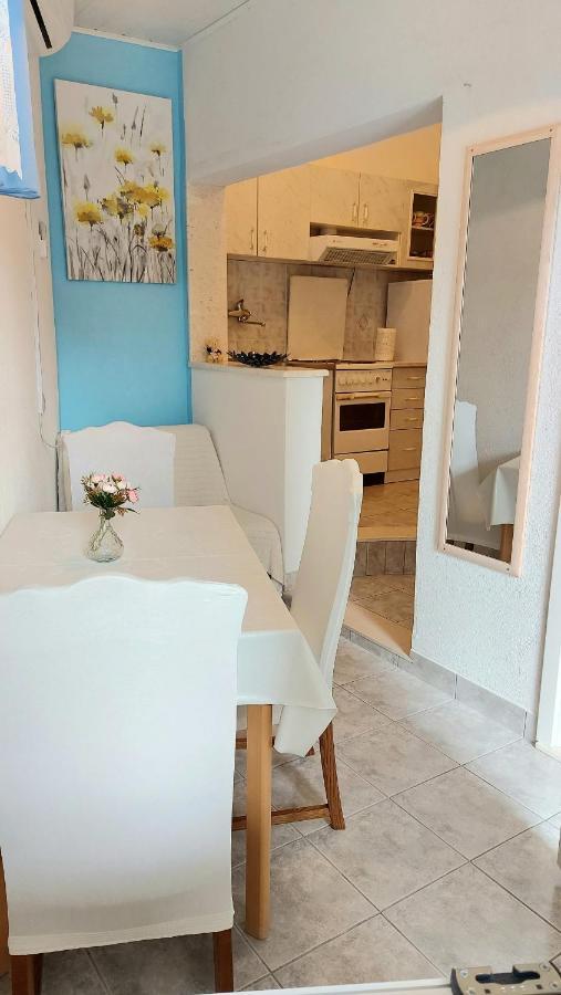 דוגי ראט Apartment Jerolima מראה חיצוני תמונה