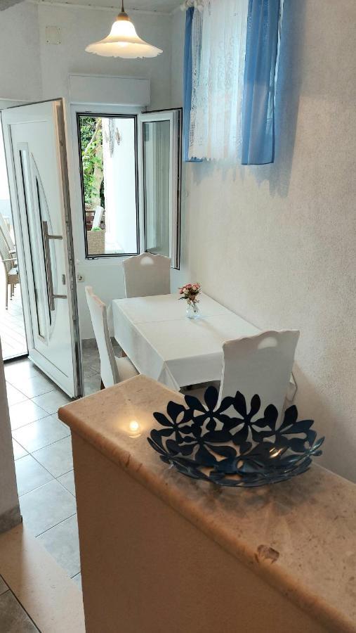 דוגי ראט Apartment Jerolima מראה חיצוני תמונה