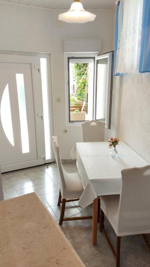 דוגי ראט Apartment Jerolima מראה חיצוני תמונה
