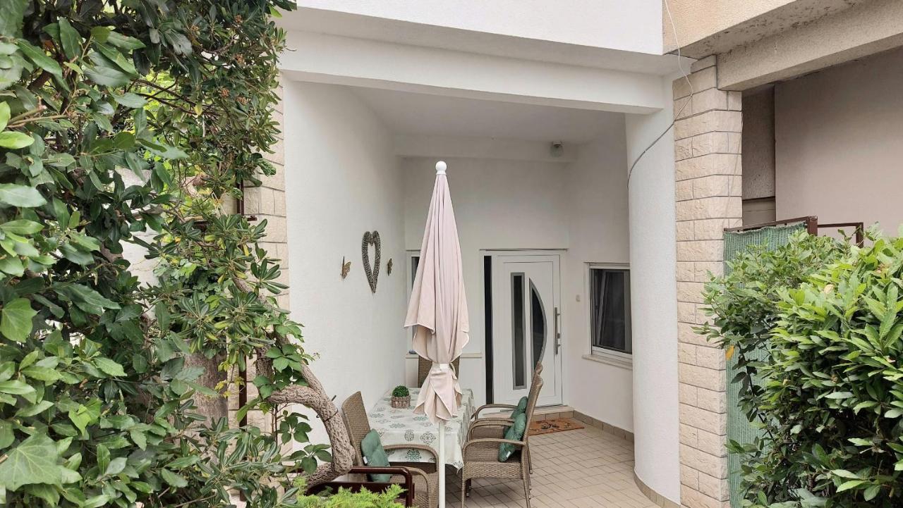 דוגי ראט Apartment Jerolima מראה חיצוני תמונה
